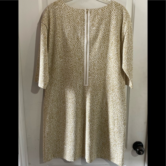 Maggy London Metallic Gold and Beige Shift Dress Exposed Gold Zipper, Lined - Picture 3 of 8